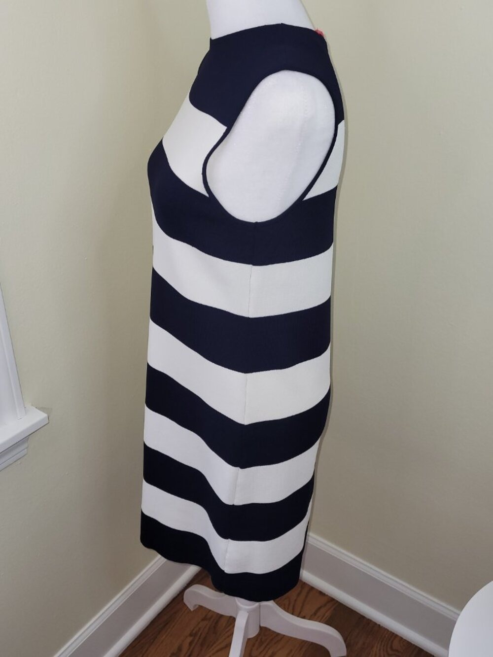 Eliza J Dress Navy Blue White Striped Textured Knit Sheath Crew Neck Women's 4P - Picture 3 of 11